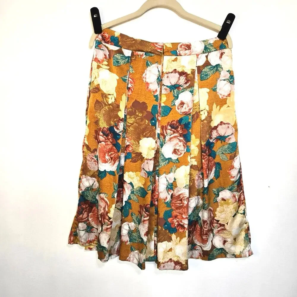 Tahari ASL Inverted Pleated Floral Midi Skirt. Size 10.